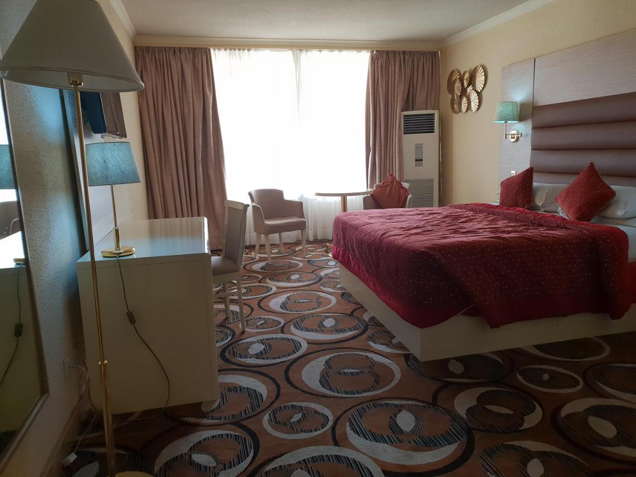 Nicon Luxury Abuja Hotel Eksteriør billede